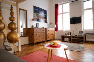 Gallery flat in Party district