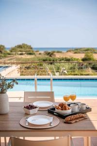 Corali Villas - Seaview, Private Pools, 450 to Beach