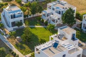 Liostasi Houses