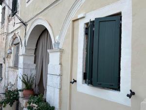 Bacalaros House 1