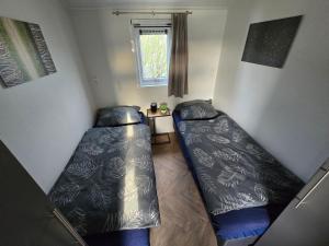 EuroParcs De IJssel Eilanden Chalet Liama mit Steg & Zaun IJE553