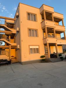 Dragaj Apartments