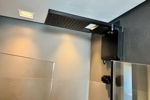 Apto luxo com piscina incrível e academia (101B)