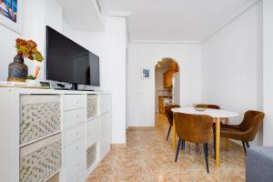 CB Living - Family holiday home in Punta Prima