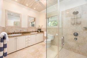 Carlton Ridge By Island Villas