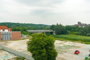 New Bridge Apartment by KRAMM