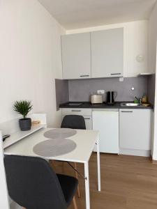 Bismarck Apartment