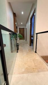 Duplex de Prestige Chic & Intemporel - Vue Piscine