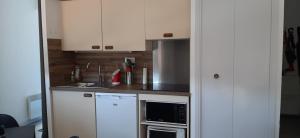 Bright studio 300m from beach with balcony