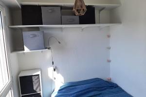 Bright studio 300m from beach with balcony
