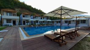 Arsuz Suit House