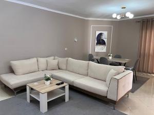 TIRANA 2BDR KOMUNA e PARISIT OLYMPIC PARK