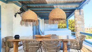 Island Magic - Seaview Villa with Jacuzzi Pool