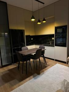 Ella Apartment