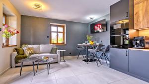 Apartament EVA z Tarasem i Pięknym Widokiem - 5D Apartments