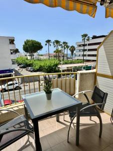 APARTBEACH INTERNACIONAL 1 RESIDENCIAL y PISCINAS