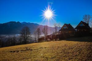 Domki Widokowe Wooden Luxury Chalet with Private Jacuzzi