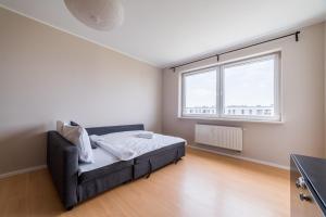 Katowicka Classic Apartment by BookingHost