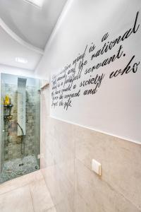 Guest House with SAUNA & Parking in OldTown