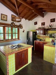 Casa en condominio campestre de Guamal con vista al Rio Camelias