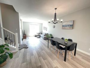 New open-space,3 bedrooms, AC home in NW Calgary