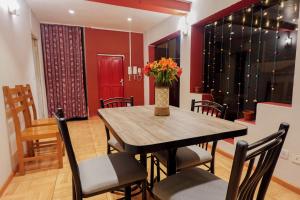 MALLQUICHA Accomodation and tours
