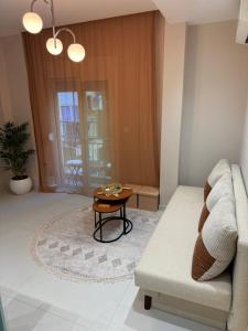 Thess & Rest Heart of Thessaloniki Apartment