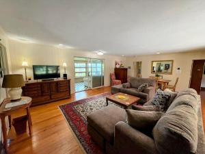 Sonshine Cottage