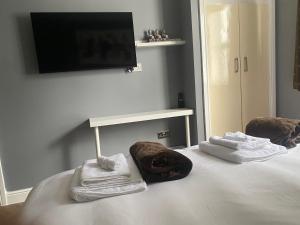 Guest house with 3 double bedroomsEn-suite