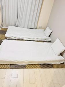 R SQUARE Nipponbashi Room 201