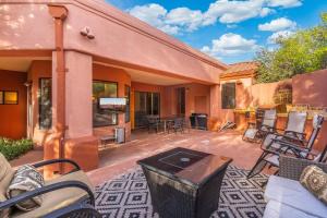 West Sedona Oasis Spa Pool Table Sleeps 16