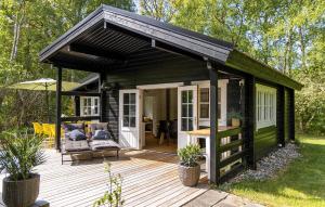 2 Bedroom Stunning Home In Hadsund
