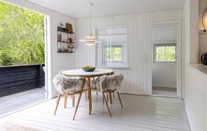 2 Bedroom Stunning Home In Hadsund