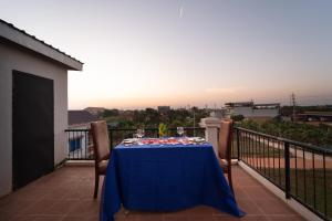 Skyview Private Villa Pool & Kitchen