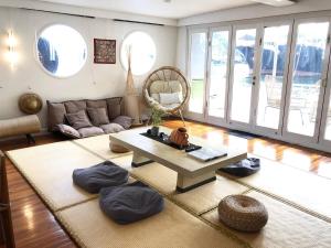 Cipango - Hong Kong Houseboat