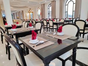 Khách sạn SEDONA Hotel Việt Yên