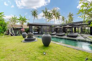 Villa Le Lotus Noir by BaliSuperHost