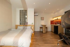 Paar Homestay Bùi Hữu Nghĩa - Near Ba Chieu Market