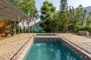 1BHK Lake View Stay with Pool Gargi Cottages