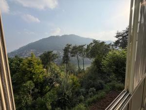 1BHK Lake View Stay with Pool Gargi Cottages