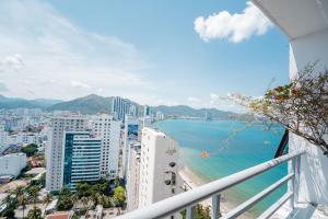 Sea View Apartment Muong Thanh Oceanus Nha Trang