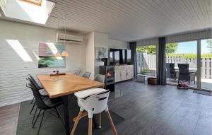 Beautiful Home In Hejls With House Sea View