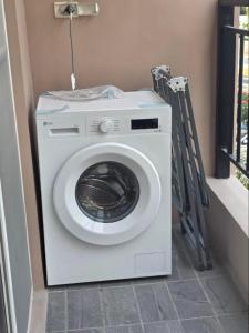 clark terrace condo with 2bedroom near airport hann casino