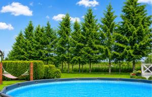 Awesome Home In Jaroslawiec With Swimming Pool