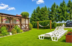 Awesome Home In Jaroslawiec With Swimming Pool