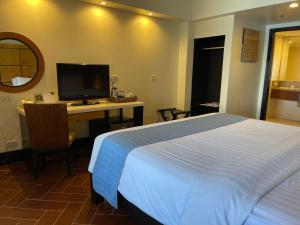 Canyon Cove Hotel and Spa