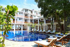 Yala Oga Reach Hotel