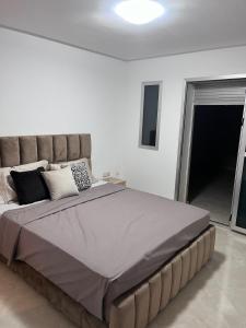 Appartement au 1ᵉʳ étage à Oujda avec garage et ascenseur