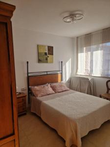 APARTAMENTO EN SEGUNDA LINEA DE MAR, WIFI & A.C