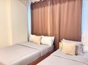 Spacious Room for 6pax at One Manchester Place